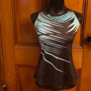 Tank top with crisscross back straps w/ shorts